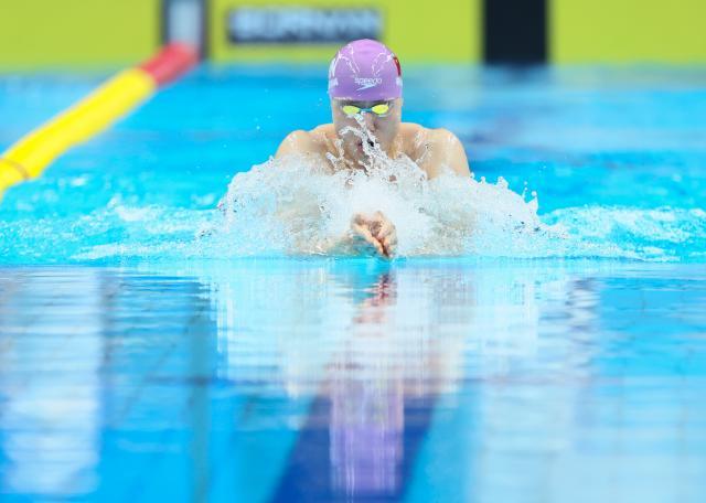 开云体育-覃海洋摘得亚运会个人项目首金 目标50蛙世界纪录